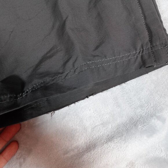 The North Face Convertible Hiking Pants Mens 2XL 28” Altered Length Gray READ! - Picture 2 of 13